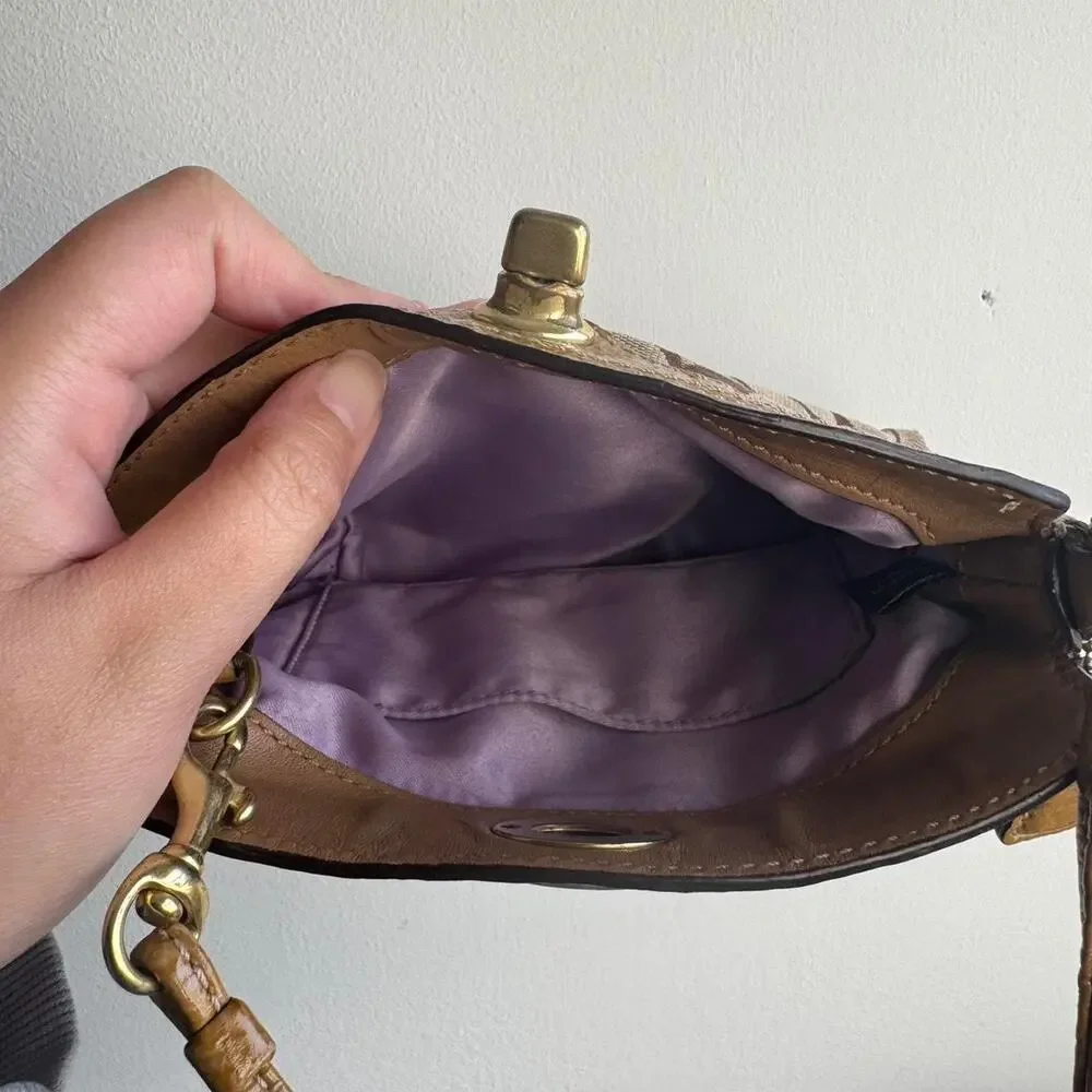 Coach Y2K Tan Signature Turnlock Mini Shoulder Bag - Picture 3 of 7